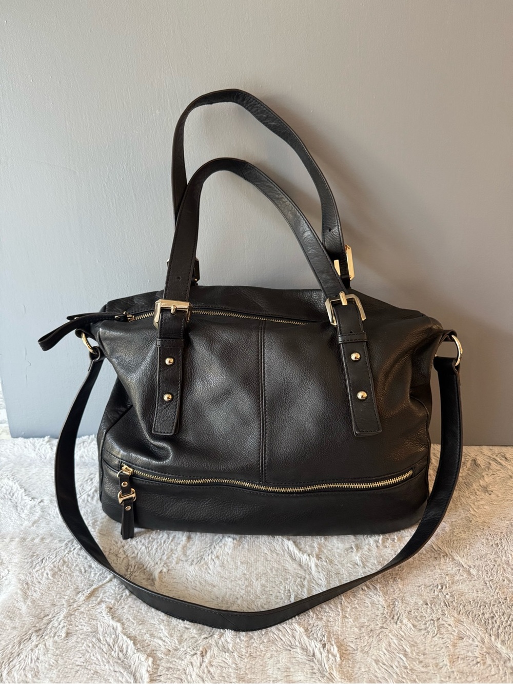 B Makowsky Black Leather Shoulder Bag with Gold Hardware